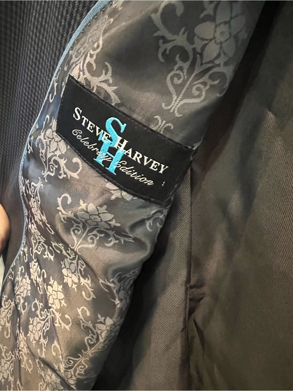 Steve Harvey Celebrity edition Pinstripe Suit Jacket & Pants - Picture 6 of 13